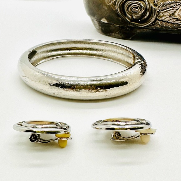 Vintage Bracelet & Abalone Earrings - Picture 14 of 14